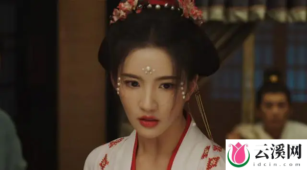 《墨雨云间》姜玉蛾毁容是因为什么