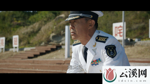 电视剧《海天雄鹰》开播,朱亚文领衔亮剑深蓝